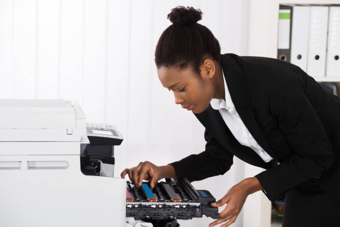 picture entreprises pensez a la maintenance de vos photocopieurs et imprimantes