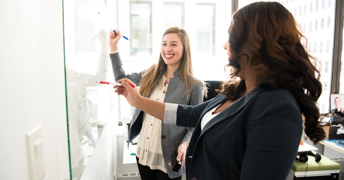 découvrez les stratégies clés du turnaround management pour revitaliser les entreprises en difficulté. apprenez comment optimiser les performances, redresser les finances et instaurer une culture de réussite durable.